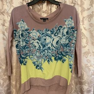 Floral silk blouse with netted back